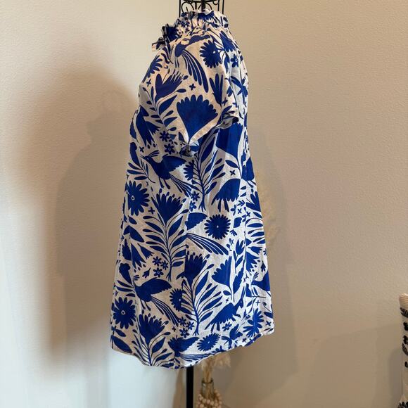 Boutique Blue Floral Short Sleeve Front Button Up Mock Neck Ruffle Blouse Medium - Picture 2 of 6